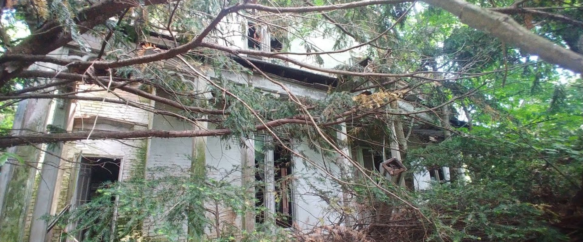 Dealing with Abandoned and Neglected Properties in Bullitt County, KY